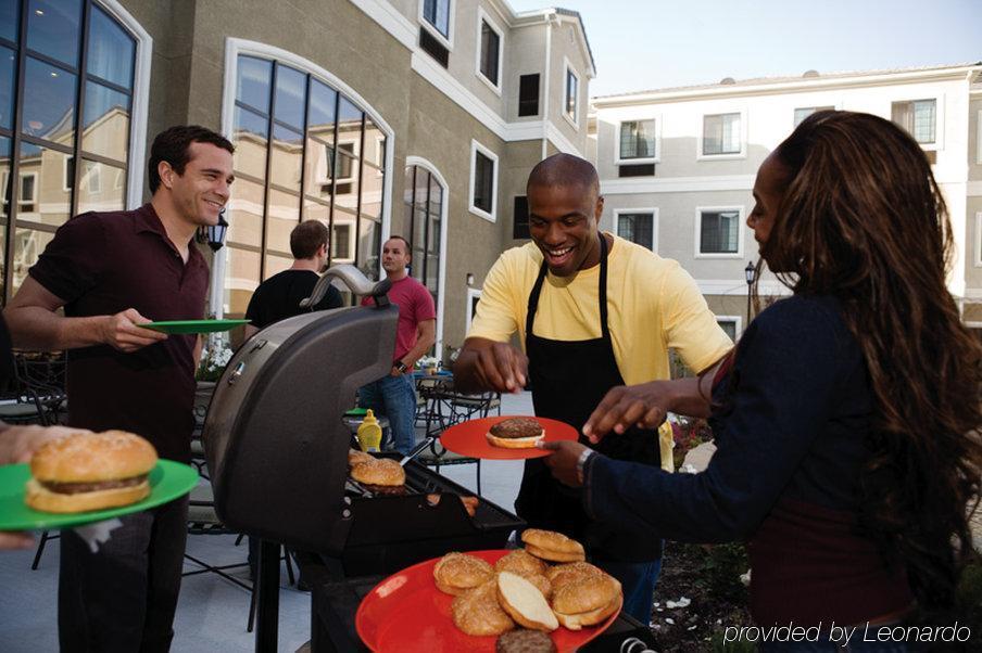 Staybridge Suites Rocklin - Roseville Area By Ihg Restoran fotoğraf